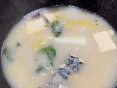 -鲜潭蒸汽石锅鱼(五道口购物中心店)