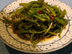 -香巴拉云南餐厅(华莱坞店)