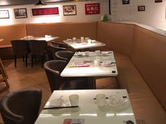 -新大咀港式茶餐厅(宝山万达店)