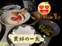 自制乳清芝士配草莓酱-Mercato莫卡多露台餐厅与酒吧(K11店)