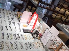 -肆兮眼镜·蔡司·徕卡战略合作店(大坪店)