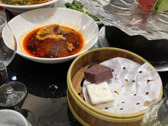 -香山湖家家宴(中山陵店)