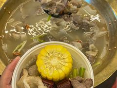 -江湖亮亮蒸虾大排档烤全羊清真(武汉总店)