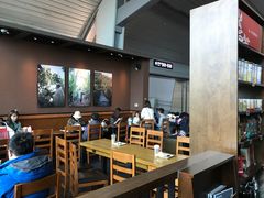 -星巴克(江北机场店)
