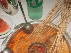 -佰人王串串香火锅(洋珠巷店)