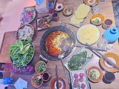 -贵厨酸汤牛肉(小十字店)