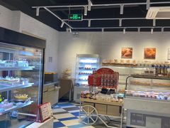 -85度C(生甜甜圈研究工坊·上海松江人民北路店)