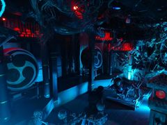-屋有岛沉浸游戏旗舰店(中山公园店)