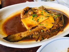 年糕焖黄鱼-大牌大·传统杭帮菜(湖滨店)