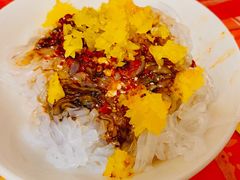 -舟舟刮凉粉