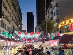 -正宁路小吃夜市