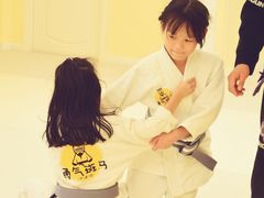 -勇气斑马·巴西柔术&跆拳道(浦东三林店)