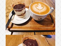 -Peet's 皮爷咖啡(东湖路手作店)