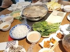 -蒙亨·手把肉·蒙古包文化主题餐厅(天恒广场店)