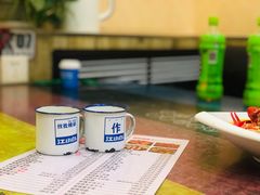 -扒虾小妹儿麻辣海鲜(宏图街店)