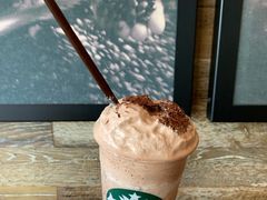 -星巴克(洛阳中州路王府井店)