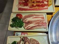 -喜来稀肉(北外滩白玉兰广场店)