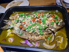 烤盘清江鱼香辣-小小河边鱼(天润城店)