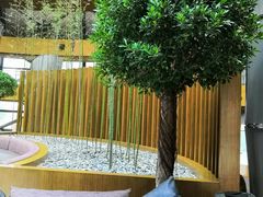 -上海滴水湖皇冠假日酒店