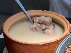 -麻六记(凤凰汇店)