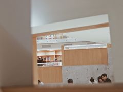 -新华文创·光的空间