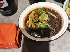 -鸣记脆皮烤鱼·海鲜烤鱼(马栏店)