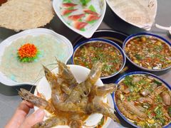 -官塘陈记鱼生·潮汕砂锅粥·牛肉火锅(潮枫路总店)