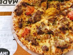 蜀香牛肉披萨-牛男手造(地铁天虹店)