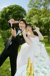 -喜爱高定婚纱摄影