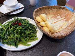 -万重锦·人文川菜馆(骡马市店)