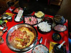 -谭鸭血老火锅(万象九宜城店)