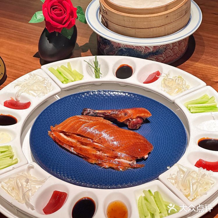 在广州‼️也能吃上地道的北京烤鸭[得意]