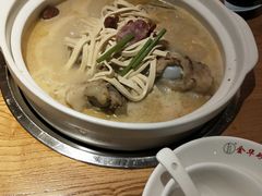 -骨捞专家·金华砂锅(西田城购物中心店)