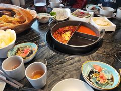 -热火朝天鲜切牛肉火锅(南强街巷店)