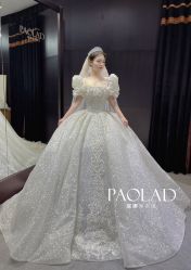 -南京宝娜嫁衣婚纱礼服馆(中央路店)