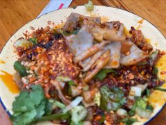 -拈签一笑黄牛肉辣卤串串
