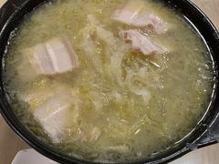 酸菜汤-山南熏肉大饼(辽菜旗舰店)