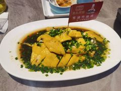 -魏铭鱼头捞饭(晋阳路店)