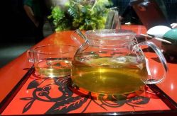 -奈瑞儿美颜塑身SPA