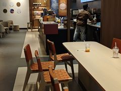 -星巴克臻选(惠州华贸天地1楼店)