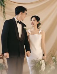 -喜爱高定婚纱摄影