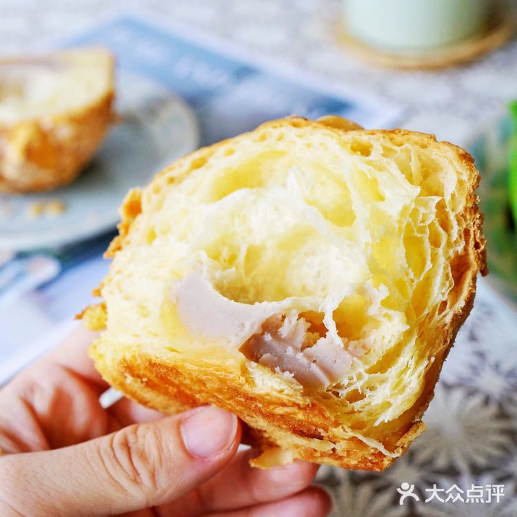 我真的是个活脱脱的面包精hhh