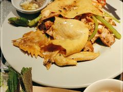 -大头虾越式风味餐厅(光明广场店)