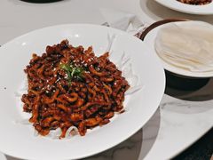 -皇城根·鲁菜济南菜·吊炉烤鸭·炒鸡鱼头(济南旗舰店)