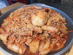 炒年糕-姜虎东白丁烤肉(恒隆广场店)