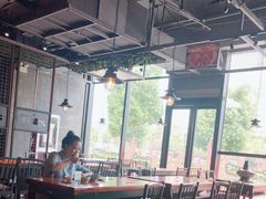 -琥珀老六龙虾(四里河店)