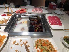 精品肥牛-海底捞火锅鲜切牛肉主题店(长寿路店)