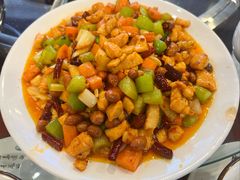 -草墩罗非鱼庄•野生菌•腊排骨(七星街上段店)