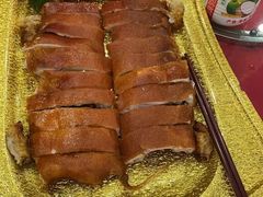 乳猪-富盛囍宴大酒楼(新都汇购物广场店)
