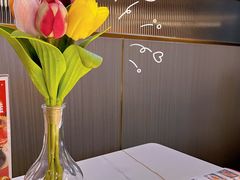 -阿瓦山寨·湘菜现炒·剁椒鱼头王(咸阳总店)
